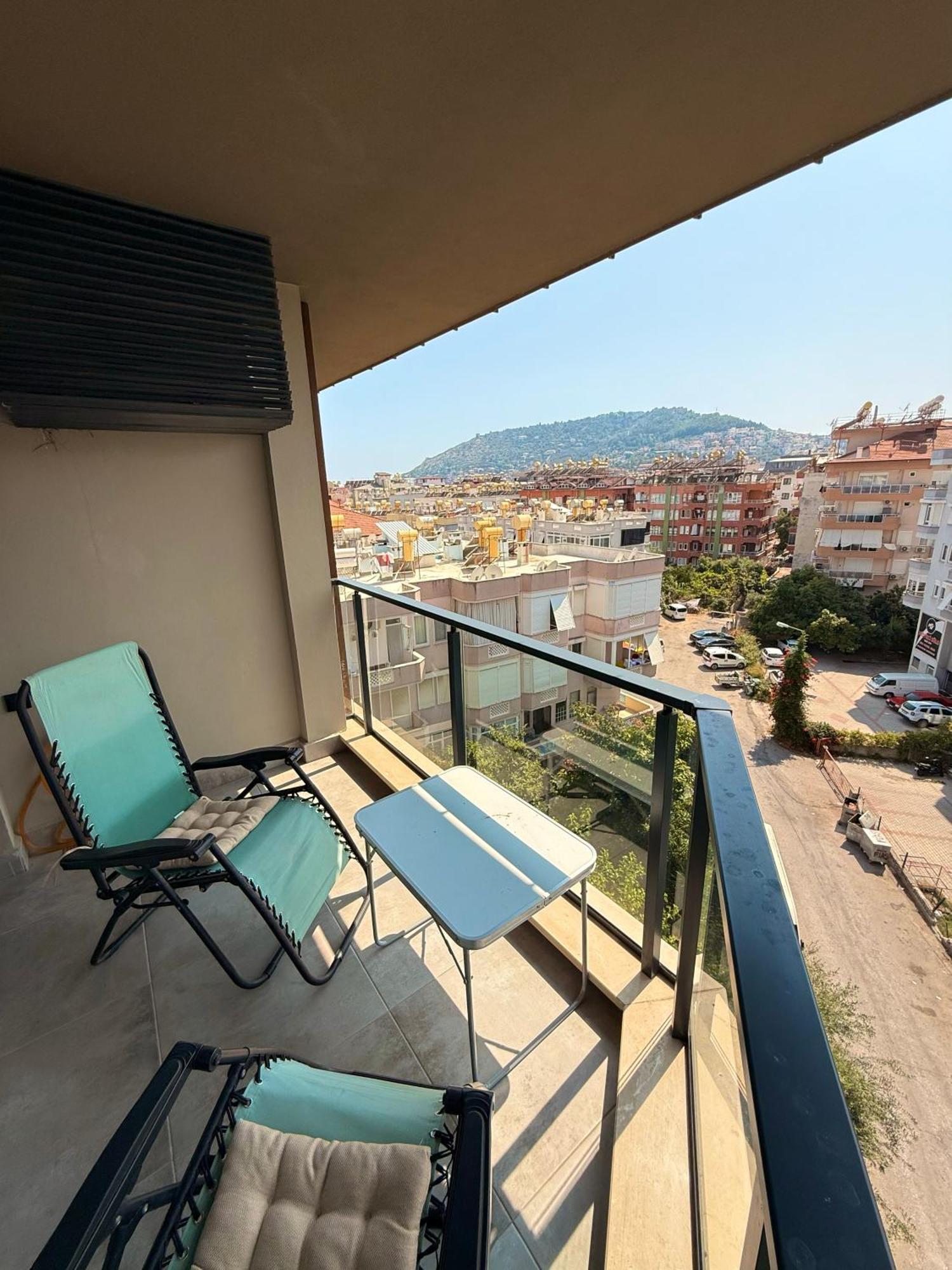 Sa Apartments! Luxury 2bd Duplex, 150m To The *